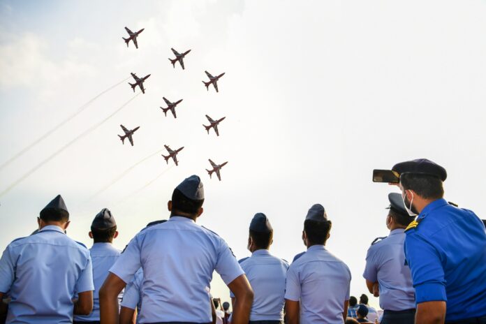 Sri Lanka Air Force Air Show kicks off in Colombo Sky