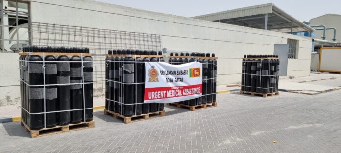Sri Lankan Embassy in Doha Qatar facilitates the donation of 100 Oxygen Cylinders to Sri Lanka