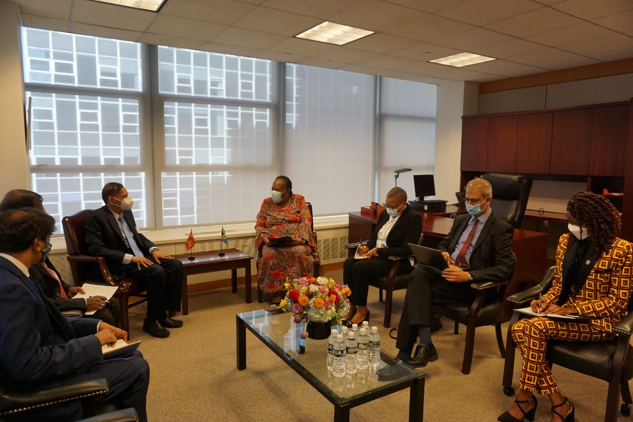 Foreign Ministers Prof. G.L. Peiris and South Africa discuss reconciliation rooted in local culture