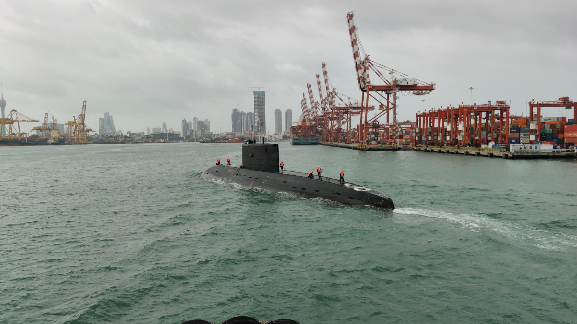 Two Russian Submarines and Navy warship dock in Sri Lankan Colombo Port