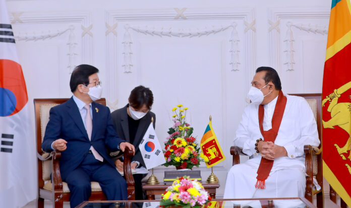 PM Requests for More Employment Opportunities for Sri Lankans in South Korea