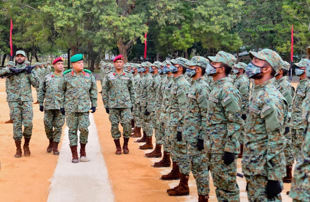 157 More ‘Maroon Berets’ Join Commando Regiment Showing Unparalleled Skills