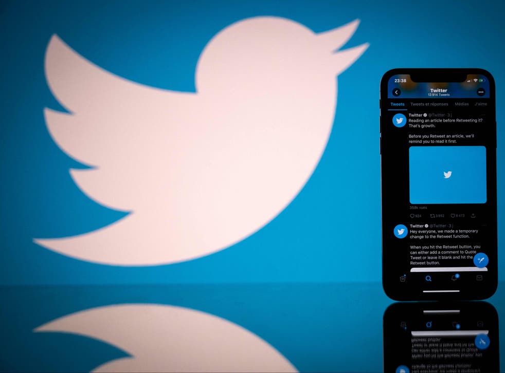 Twitter Down ? Outage as Profiles are not loading for users