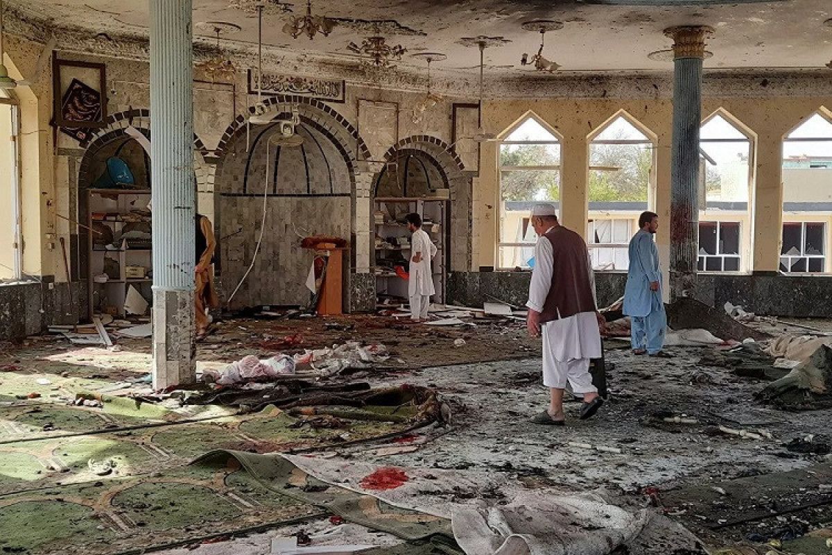 56 killed in blast at Shia mosque in Pakistan’s Peshawar