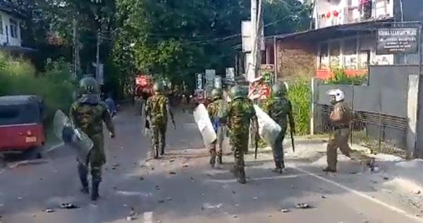 Sri Lanka calls in Tri-Forces for Maintain law and order in Kegalle District