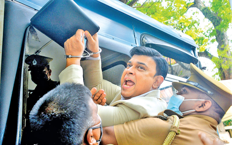 Ranjan Ramanayake pleads guilty to the second contempt of court case