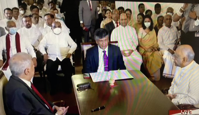 Dinesh Gunawardene sworn in as the Prime Minister