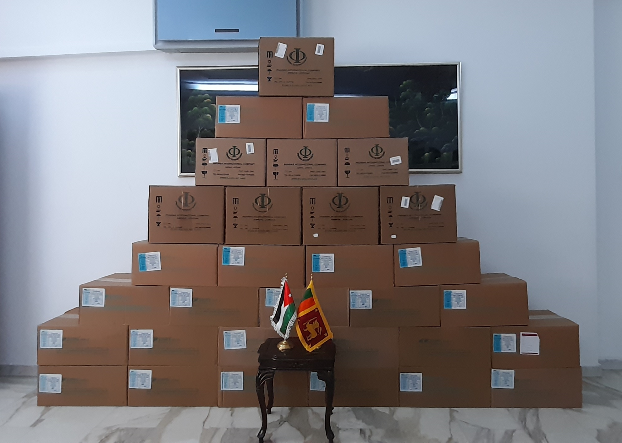 Jordan donates essential medicines to Sri Lanka