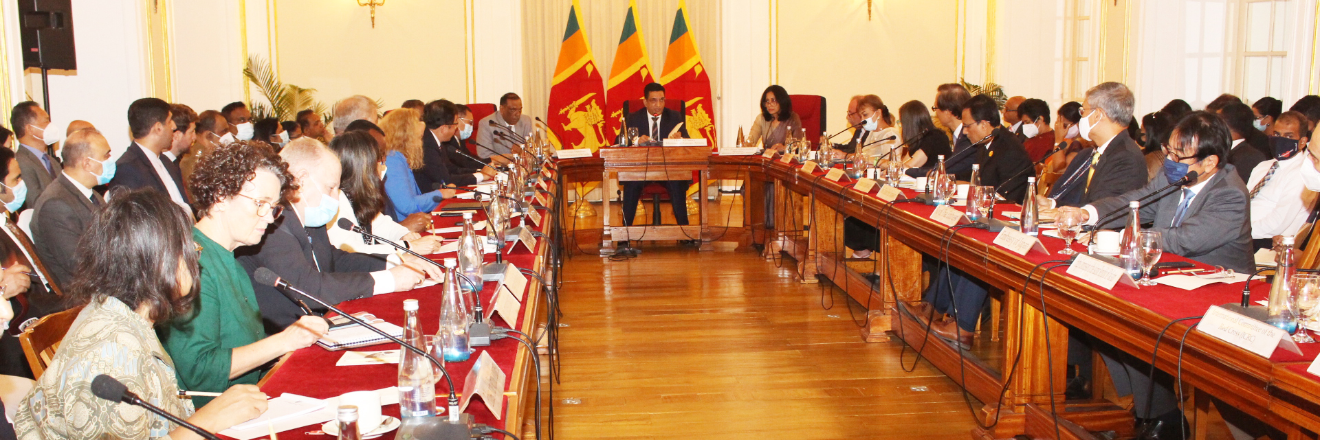 Foreign Minister briefs the Diplomatic Corps on current developments