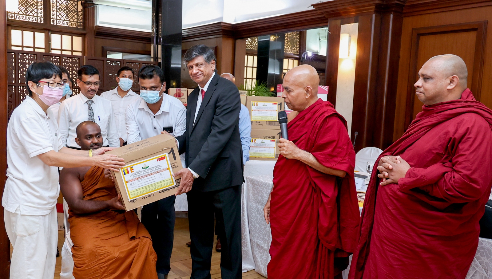 Aid from Sri Lankarama in Singapore to enhance the Piriven Education