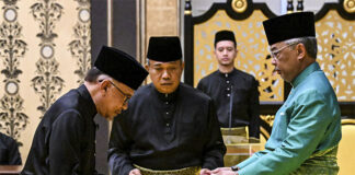 Anwar Ibrahim sworn in as Malaysian PM, ending decades-long wait