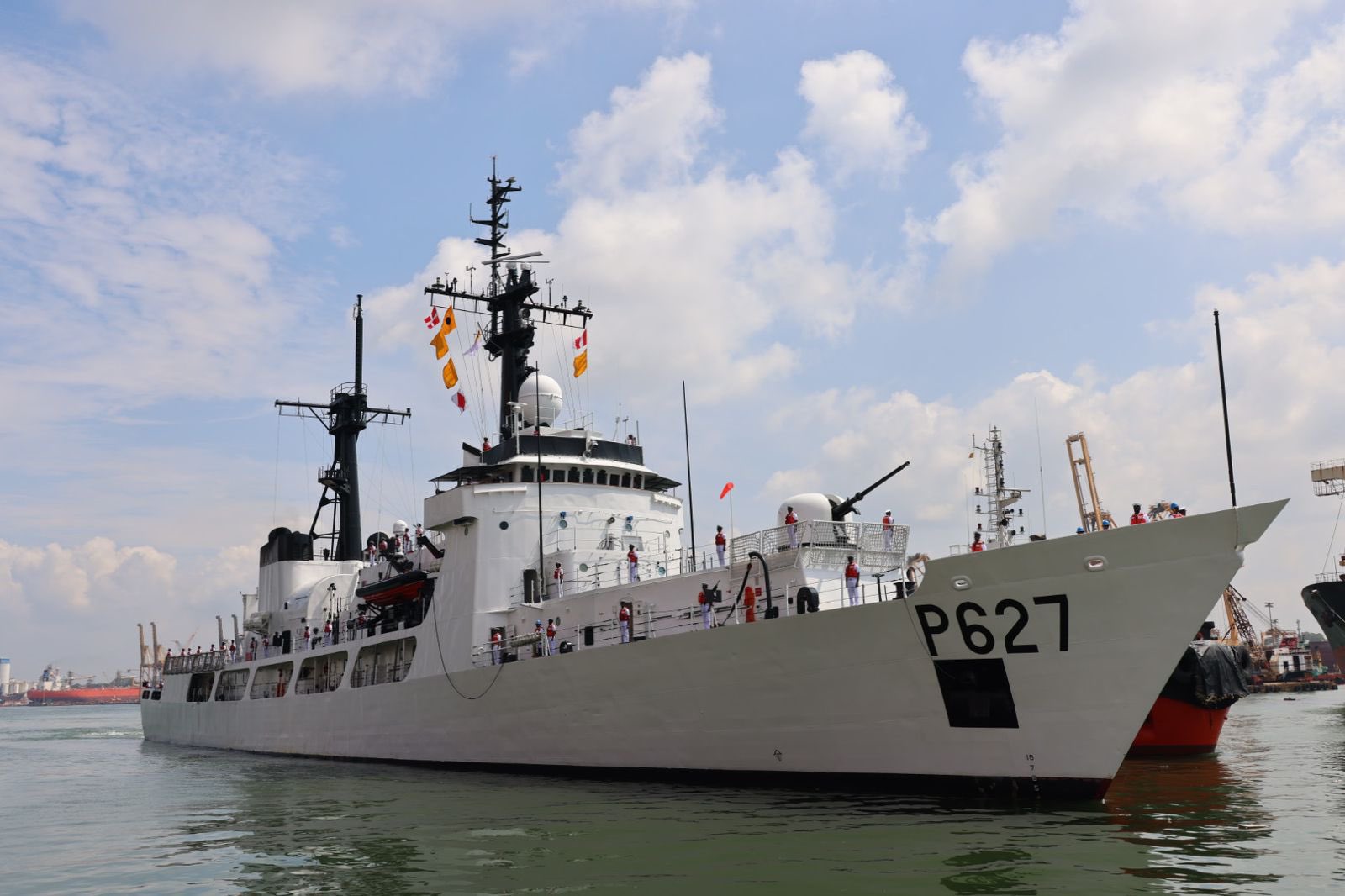 Sri Lanka’s second ex-USCG cutter sails for home