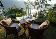 Ceylon Tea Trails listed for Condé Nast Traveller The best hotels and resorts in the world. Image via Ceylon Tea Trails