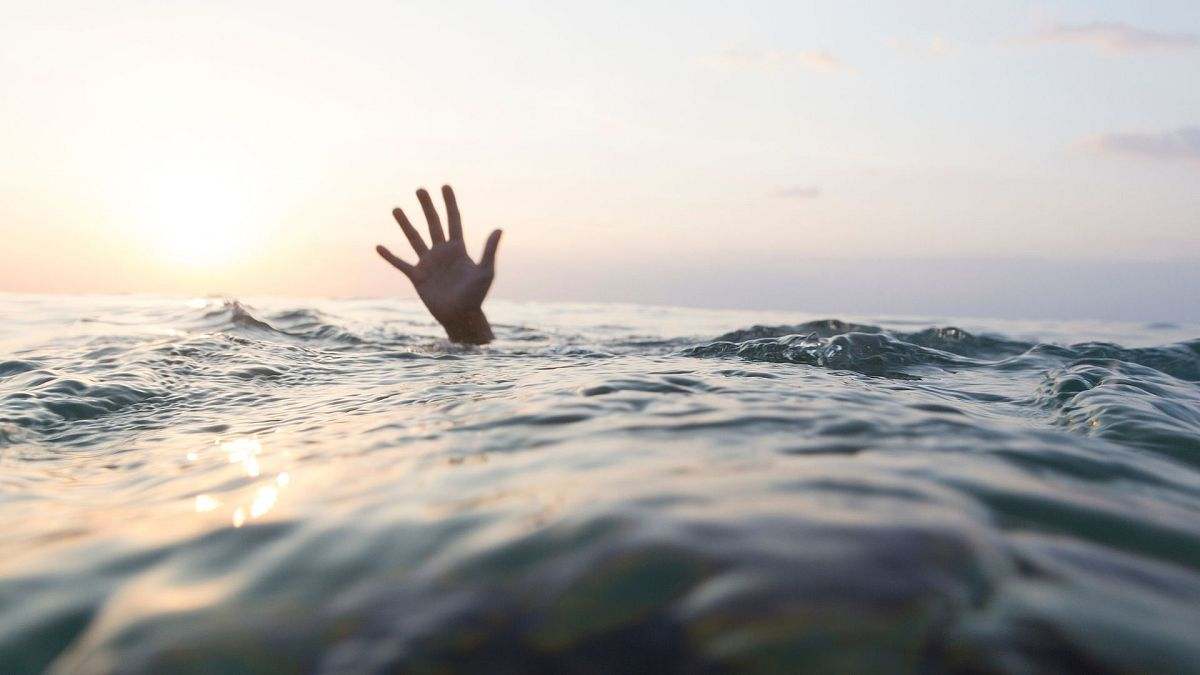 Lifeguard drowns trying to save Russian couple in Waskaduwa