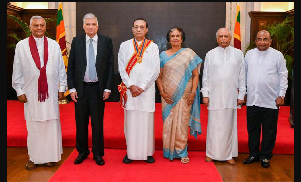 Prestigious ‘Sri Lankabhimanya’ honorary award bestowed on Veteran politician Karu Jayasuriya