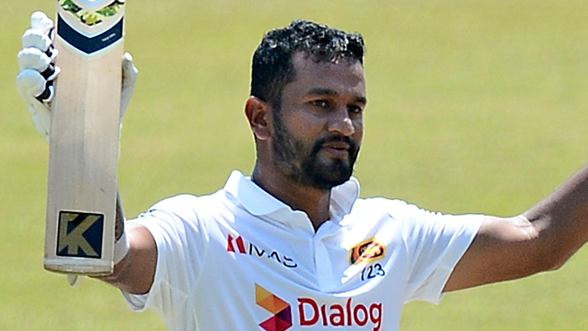 Test captaincy is not a burden to me, says Dimuth Karunaratne