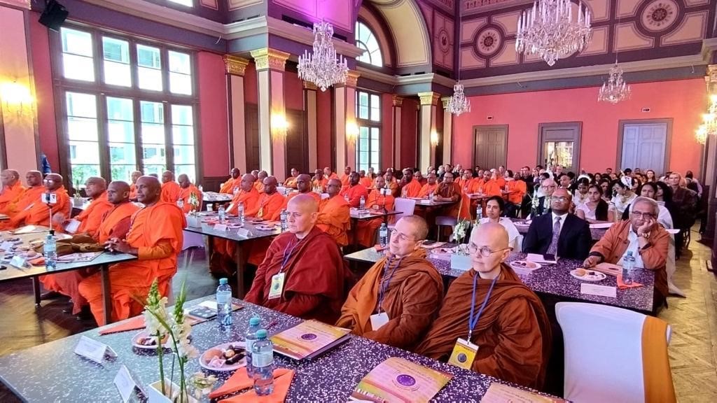 First Assembly of the Sri Lankan Bhikkhu Association in Europe convened in Vienna