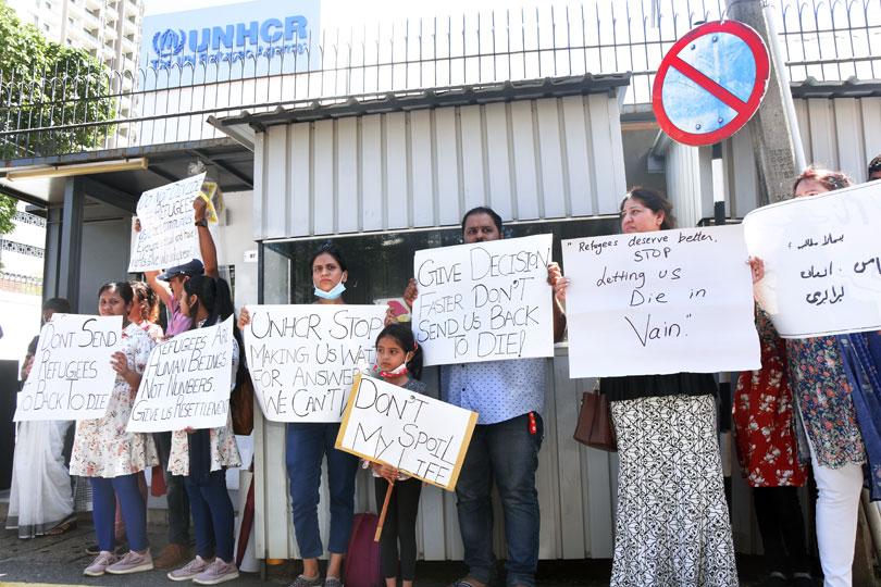 Refugees urge speeding up of resettlement procedure…