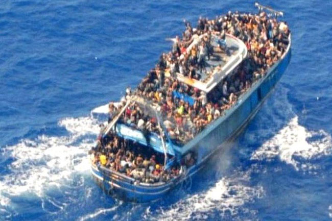 Hundreds of Pakistanis dead in Mediterranean migrant boat disaster, official says
