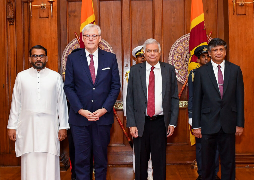 British High Commissioner Andrew Patrick presents credentials to President Ranil Wickremesinghe