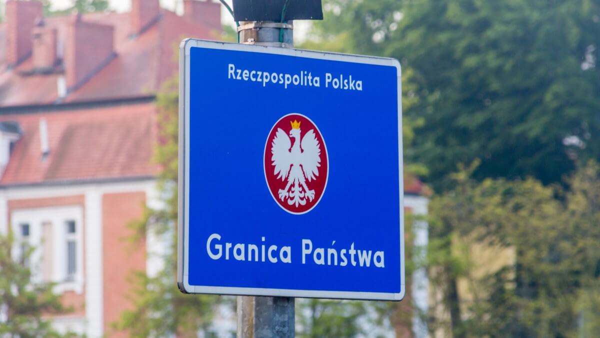 Sri Lankans among 160 illegal migrants detained by Polish authorities