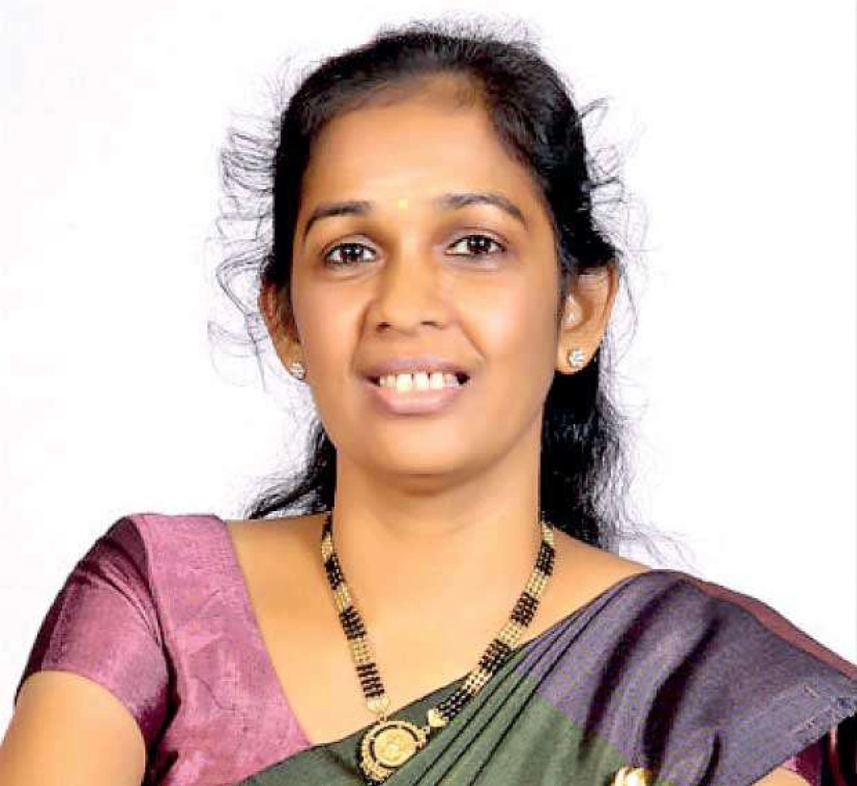 Vijayakala Maheswaran released from case over LTTE comments