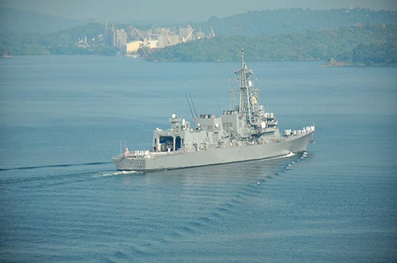 Japan destroyer ’Akebono’ arrives at Trincomalee harbour