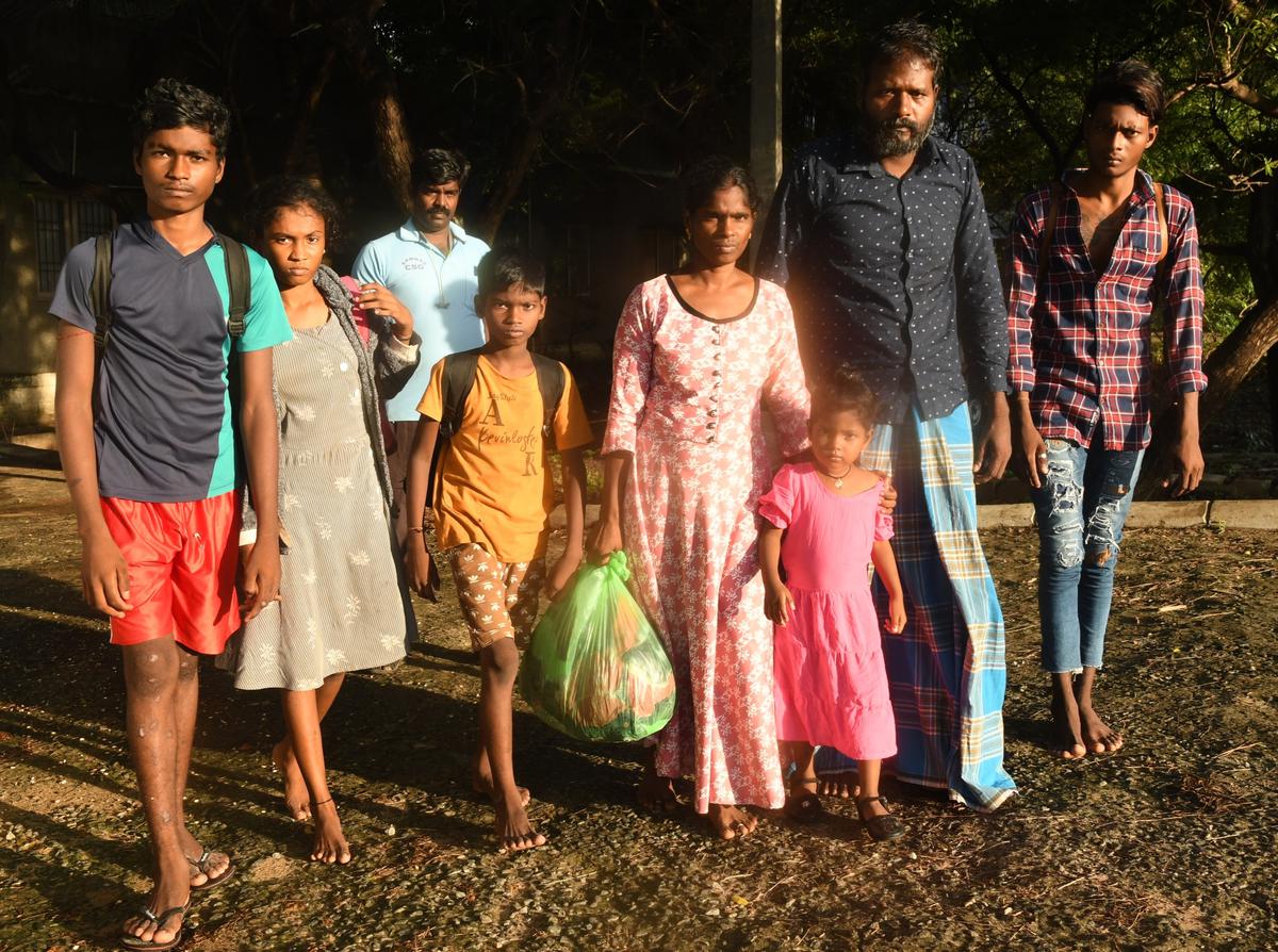 Family of seven from Sri Lanka arrive in Dhanushkodi by boat