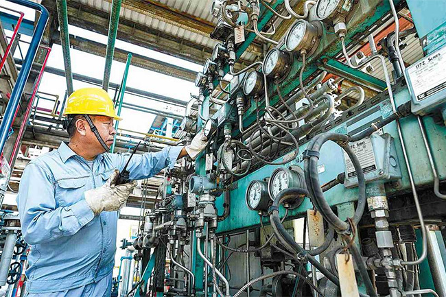 China’s Sinopec set to build new Sri Lanka refinery, says Minister