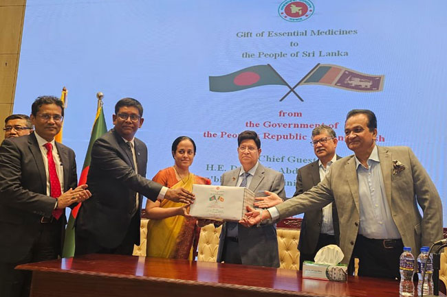 Bangladesh gifts essential medicines worth USD 1 mn to Sri Lanka