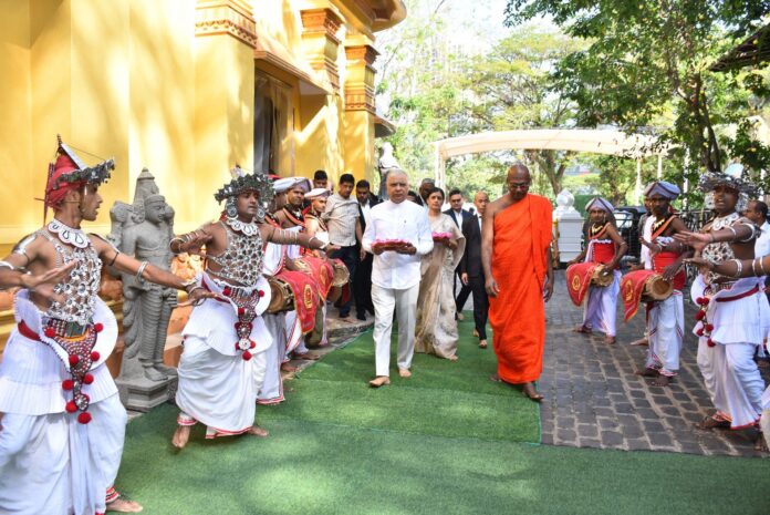 India High Commissioner visits Gangaramaya Temple Colombo