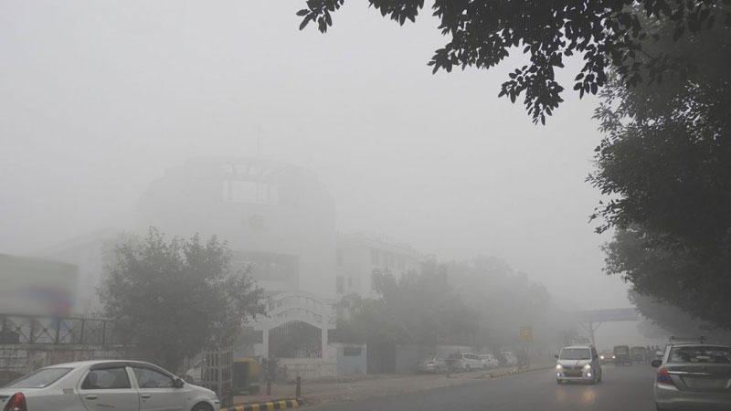 Heavy smog from fire-gutted Homagama chemical factory: Locals urged to take precautions