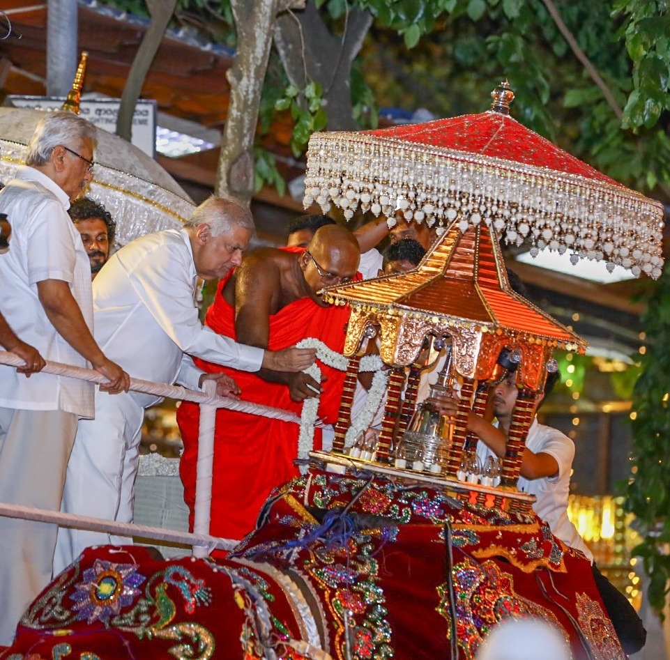 Nawam Maha Perahara of the Hunupitiya Gangarama Temple