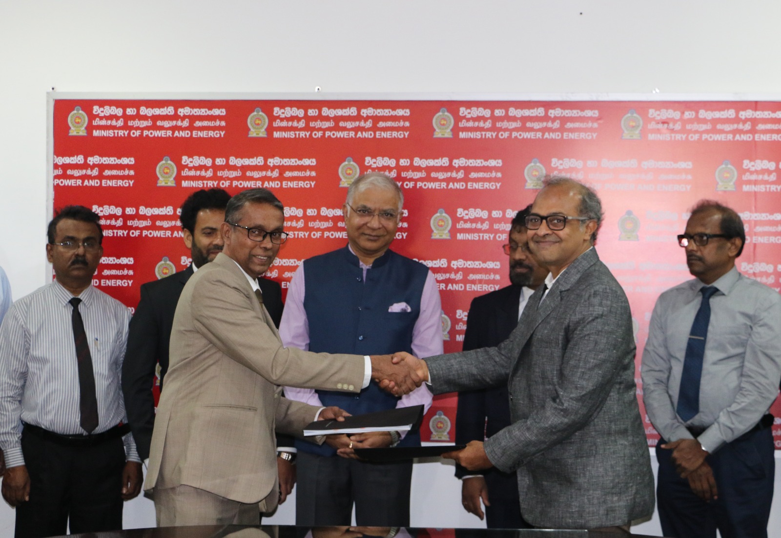 Hybrid Renewable Energy Systems in Delft Nainativu and Analaitivu islands off Jaffna Sri Lanka & India signed