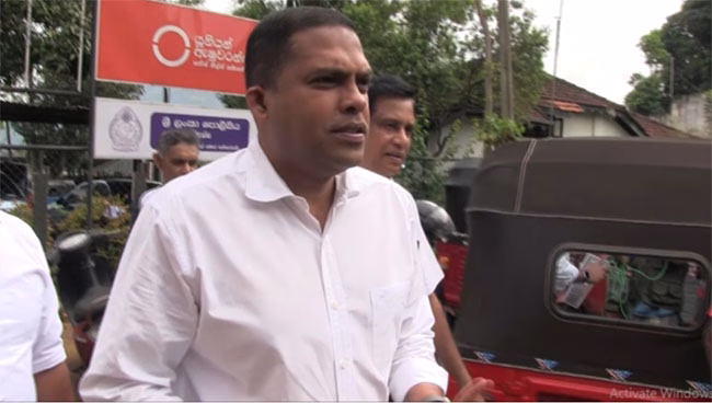 Harin Fernando