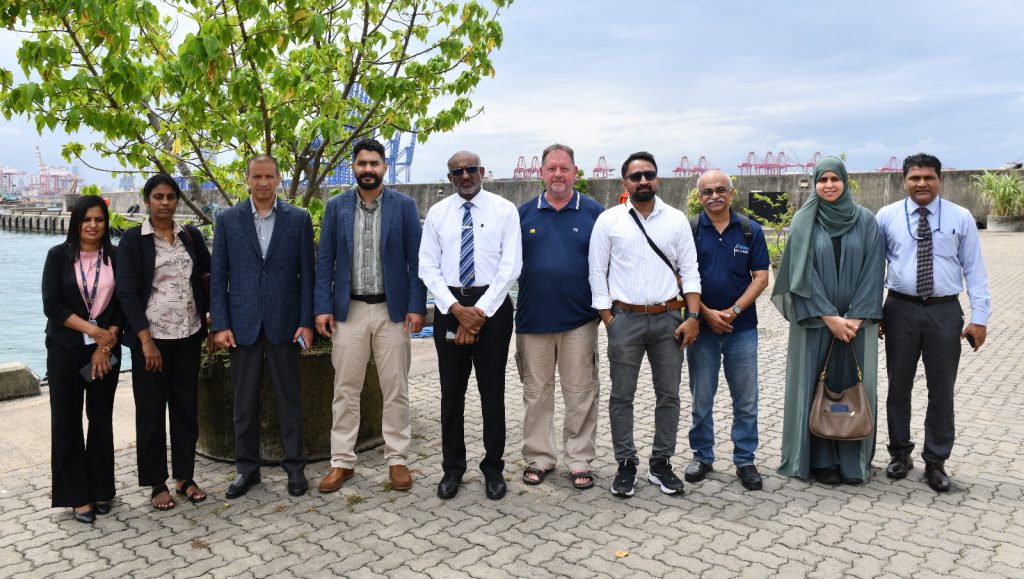 Foreign investors from India, Saudi Arabia, UAE & Oman 🇮🇳🇸🇦🇦🇪🇴🇲 visited Colombo Port and Port City ahead of the #VoyageSriLanka2025 Marine Summit.